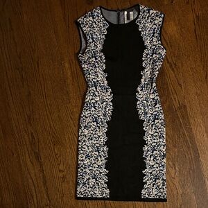 BCBG MaxAzaria stretchy Black and Blue Patterned Dress size S
